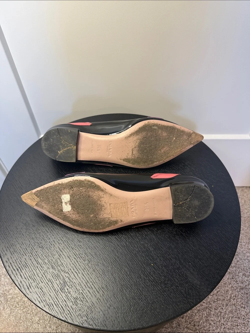 Prada ‘Lip’ Flats| Size 36.5  💋 - Picture 8 of 10